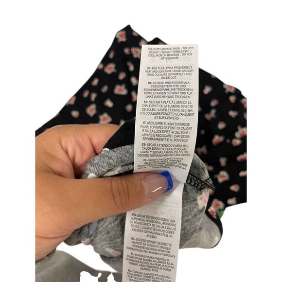 Boden Womens Dress UK 12P US 8P Fit & Flare Black Floral Midi V-Neck D0453 NWT - Picture 7 of 12